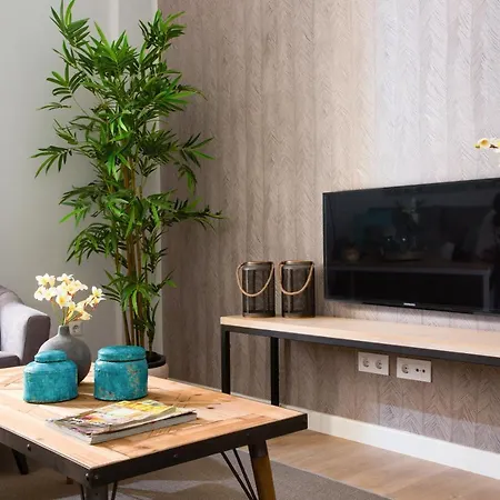 Living4malaga New Marina Square Appartement